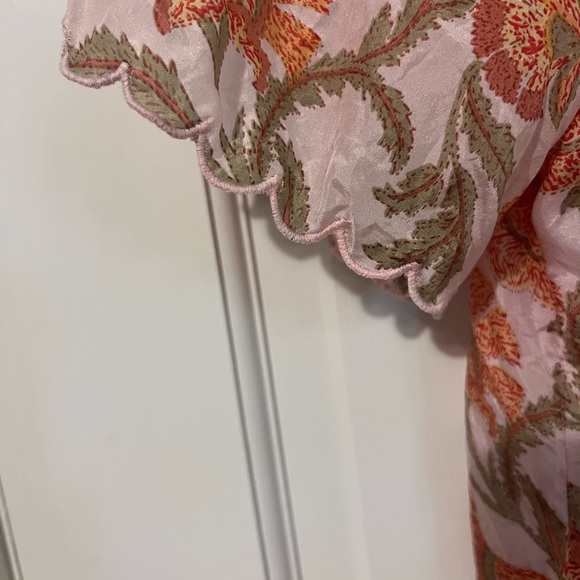 Parisian style silk blouse. - Picture 2 of 4